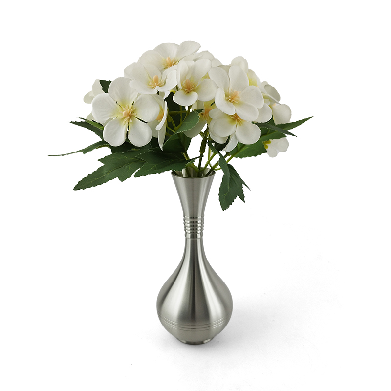 Pewter Vase Round
