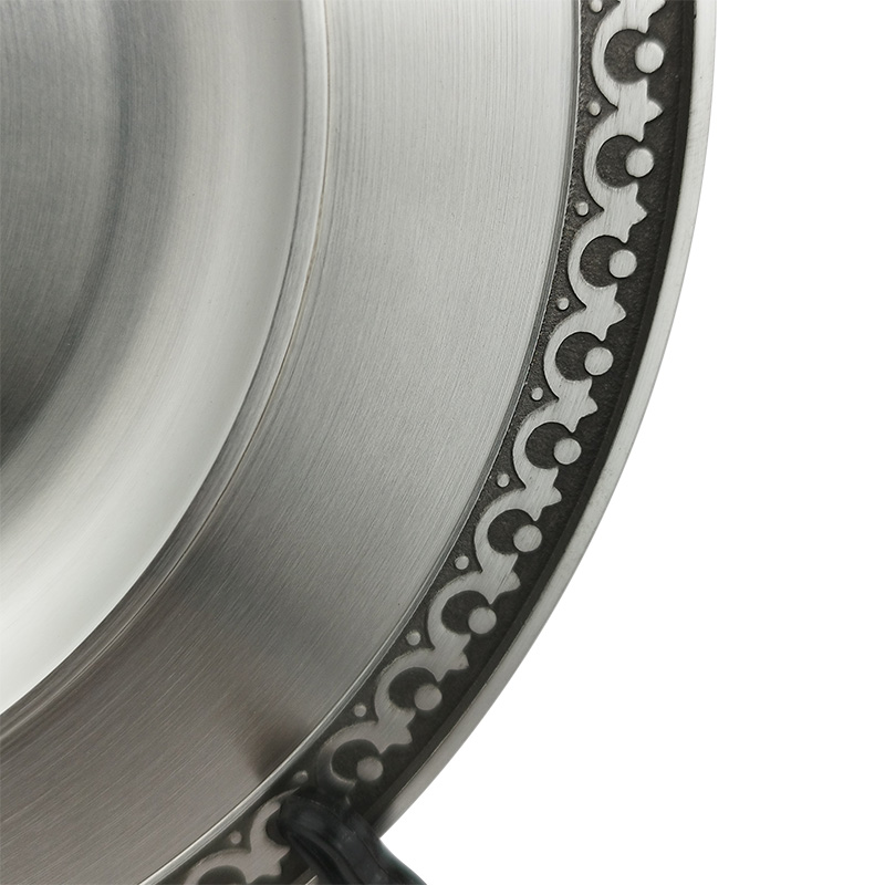 Floral Round Pewter Plate (M) - Image 3